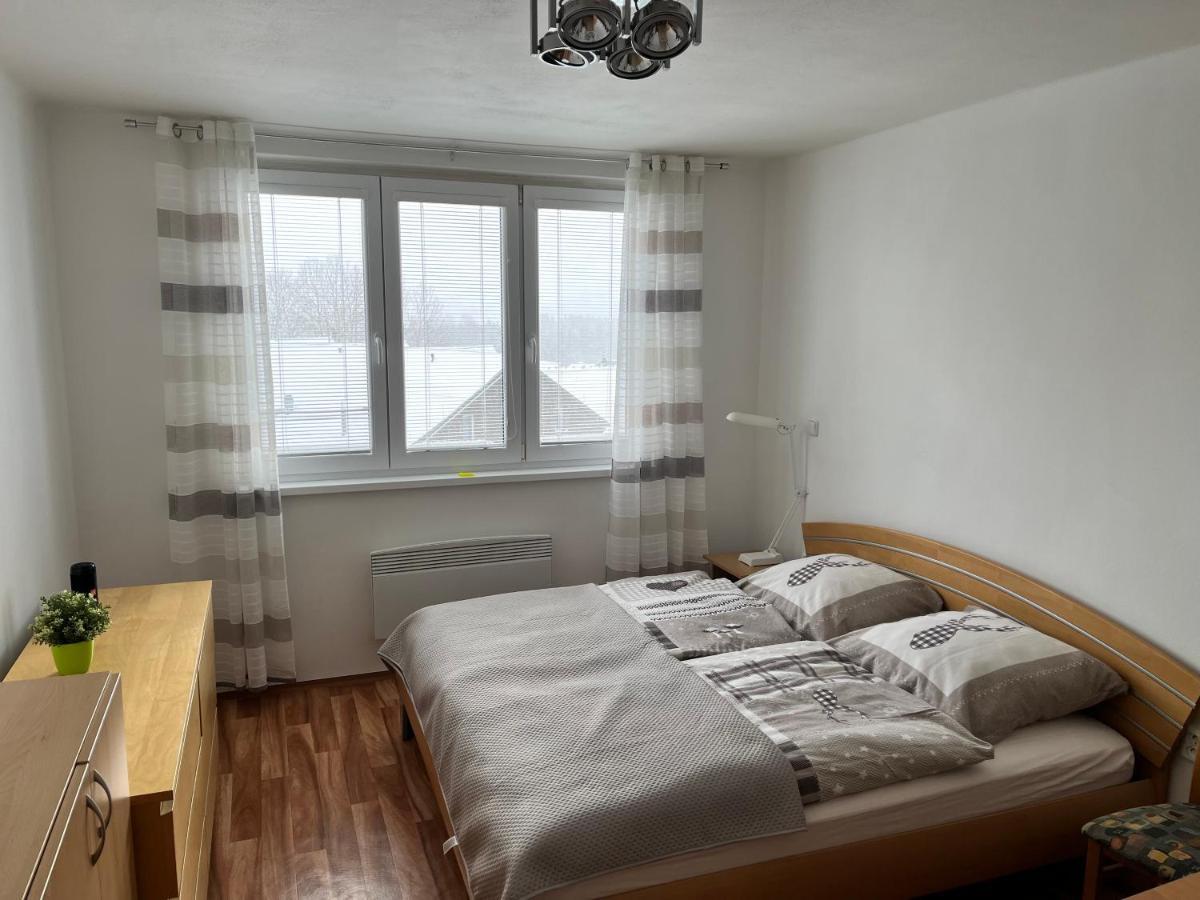 Apartman Strazny Luaran gambar